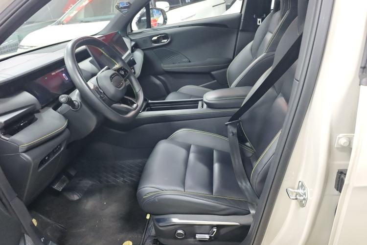 Used Lynk & Co 06 2025 Renew 1.5T Halo Left Front Seat
