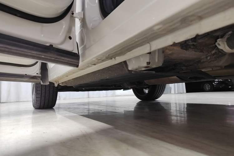 Used Lynk & Co 06 2025 Renew 1.5T Halo Left Side Sill