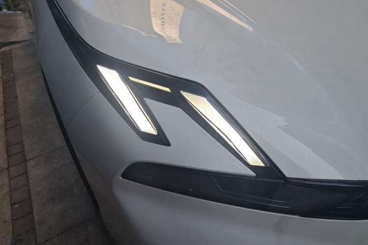 Used Lynk & Co 06 2025 Renew 1.5T Halo Right Front Headlight