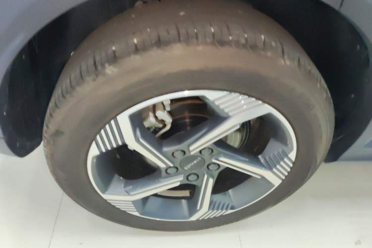 Used Lynk & Co 06 2025 Renew 1.5T Pro Right Rear Wheel Hub