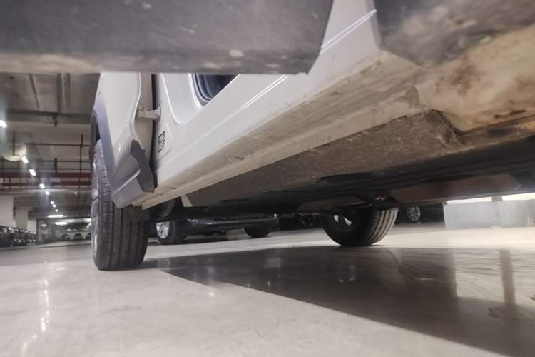 Used Lynk & Co 06 2025 Renew 1.5T Halo Right Side Sill