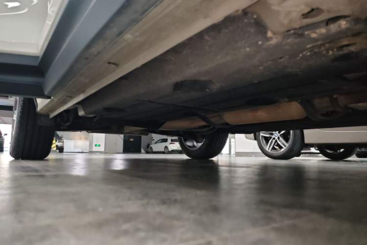 Used Lynk & Co 06 2025 Renew 1.5T Halo Right Side Sill