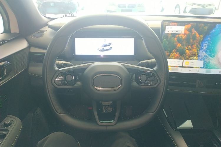 Used Lynk & Co 06 2025 Renew 1.5T Halo Steering Wheel