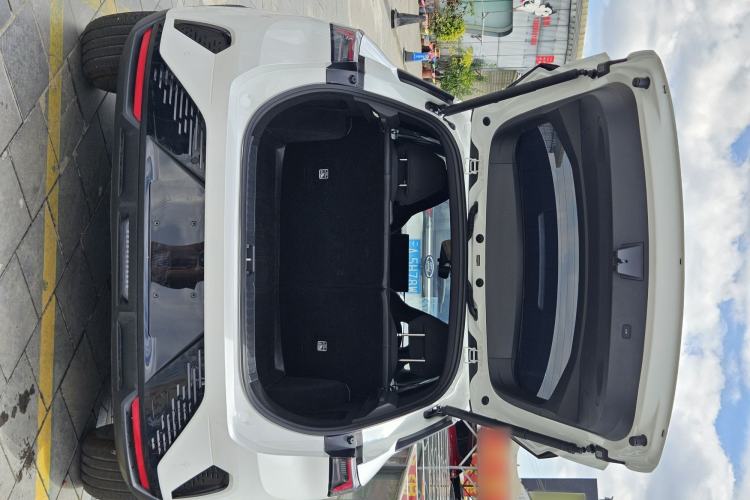 Used Lynk & Co 06 2025 Renew 1.5T Pro Trunk