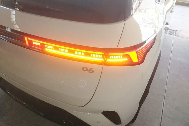 Used Lynk & Co 06 2025 Renew 1.5T Halo Exterior 3