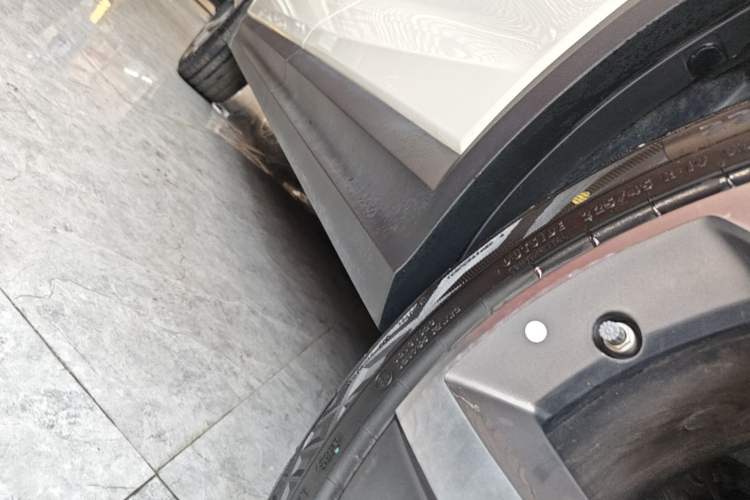 Used Lynk & Co 06 2025 Renew 1.5T Halo Left Side Sill