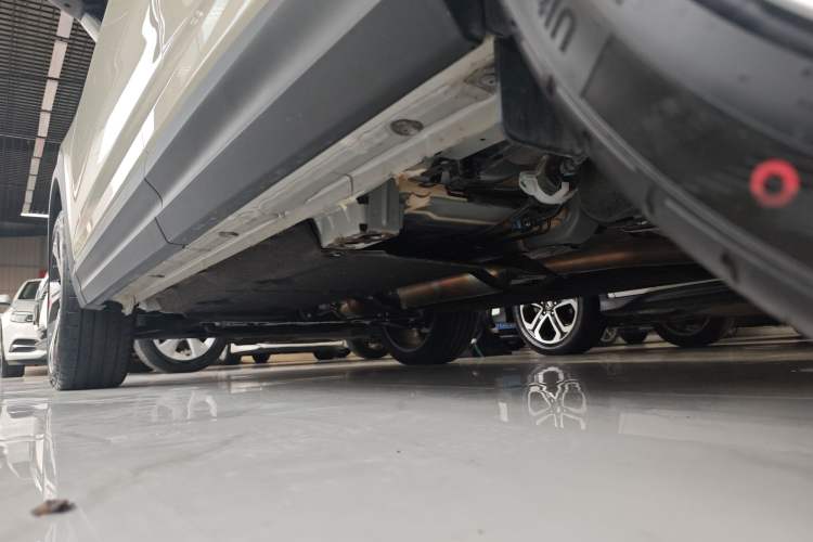 Used Lynk & Co 06 2025 Renew 1.5T Halo Left Side Sill