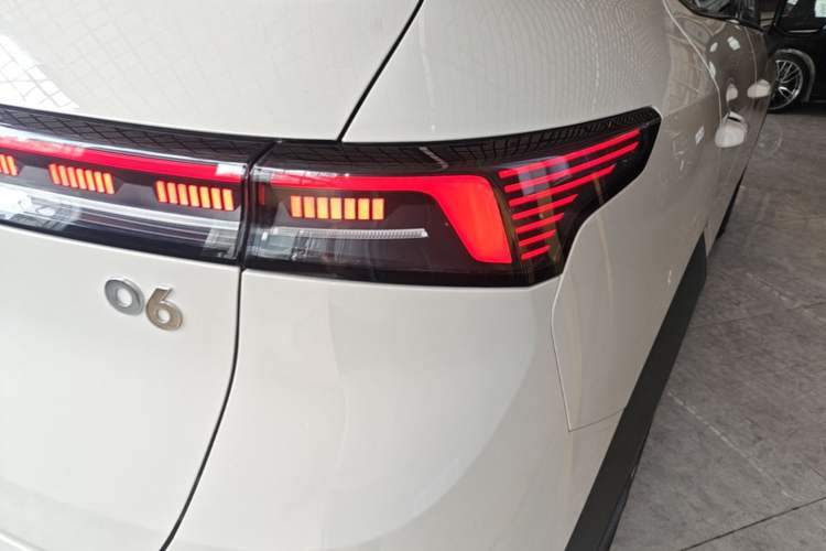 Used Lynk & Co 06 2025 Renew 1.5T Halo Right Rear Taillight