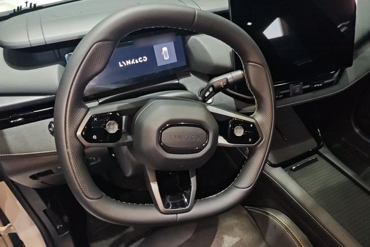 Used Lynk & Co 06 2025 Renew 1.5T Halo Steering Wheel