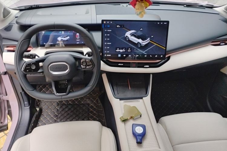 Used Lynk & Co 06 2026 Model Relive 1.5T Ultra Center Console