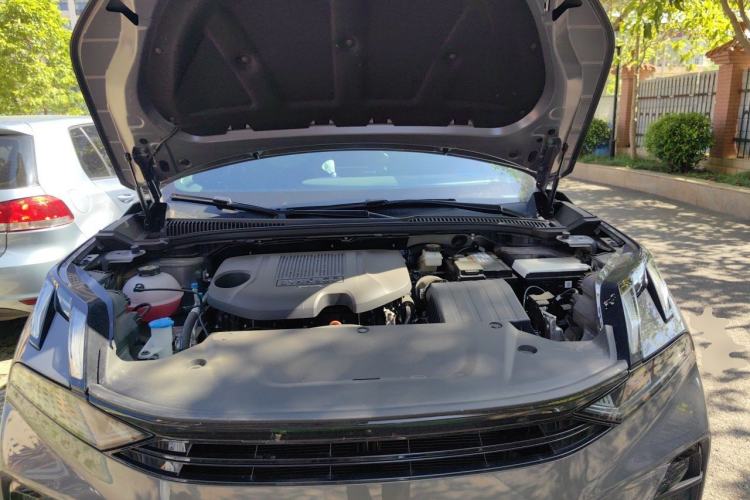Used Lynk & Co 06 2026 Model Relive 1.5T Ultra Engine Bay