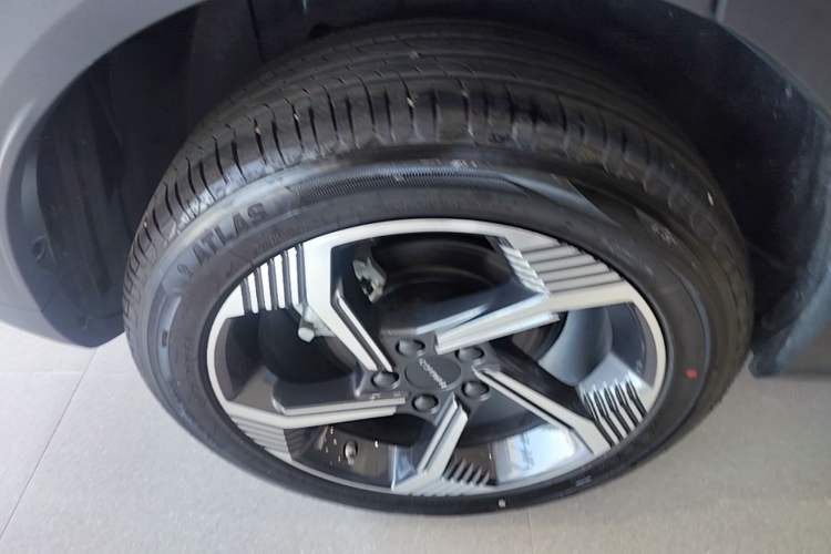Used Lynk & Co 06 2026 Model Relive 1.5T Ultra Exterior 5
