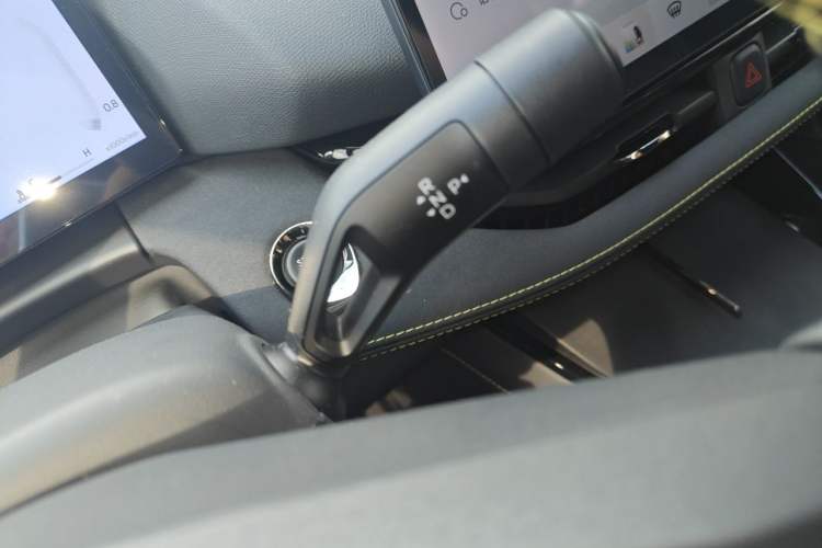 Used Lynk & Co 06 2026 Model Relive 1.5T Max Interior 1
