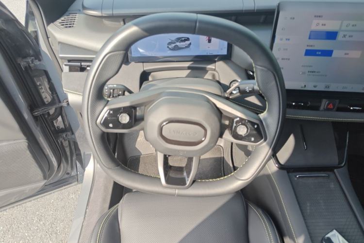 Used Lynk & Co 06 2026 Model Relive 1.5T Max Steering Wheel