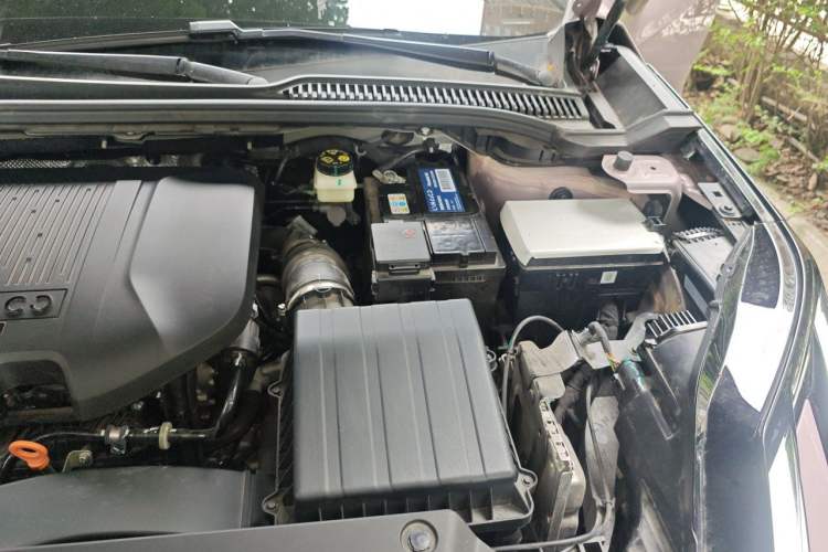 Used Lynk & Co 06 2026 Model Relive 1.5T Ultra Engine Bay Left