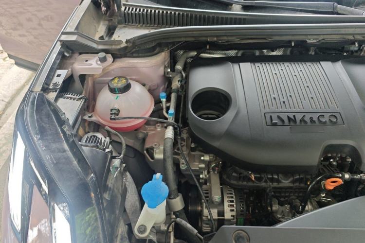 Used Lynk & Co 06 2026 Model Relive 1.5T Ultra Engine Bay Right