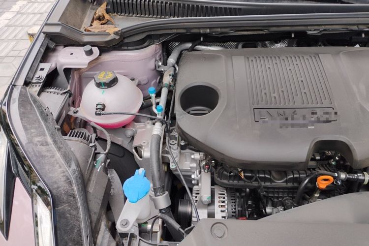 Used Lynk & Co 06 2026 Model Relive 1.5T Ultra Engine Bay Right