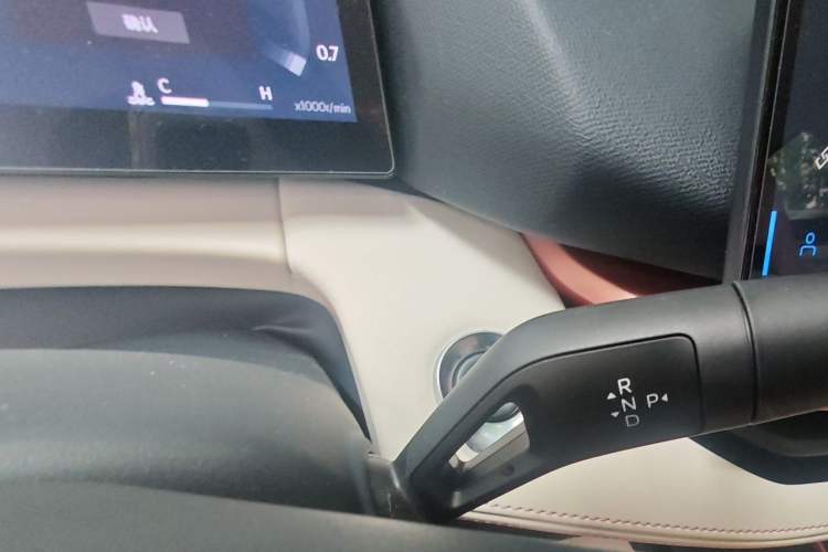 Used Lynk & Co 06 2026 Model Relive 1.5T Ultra Gear Lever
