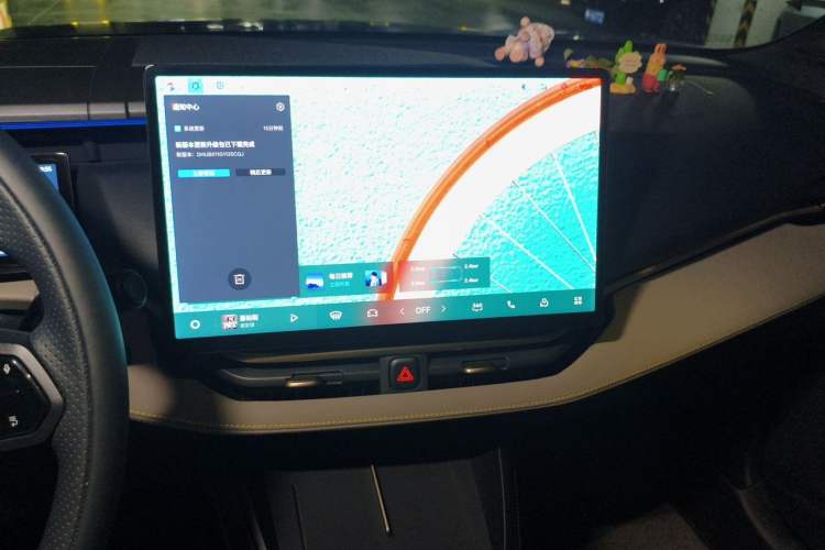 Used Lynk & Co 06 2026 Model Relive 1.5T Ultra Audio And AC Panel