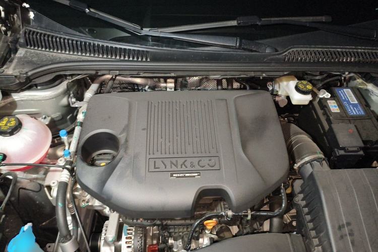 Used Lynk & Co 06 2026 Model Relive 1.5T Ultra Engine Bay
