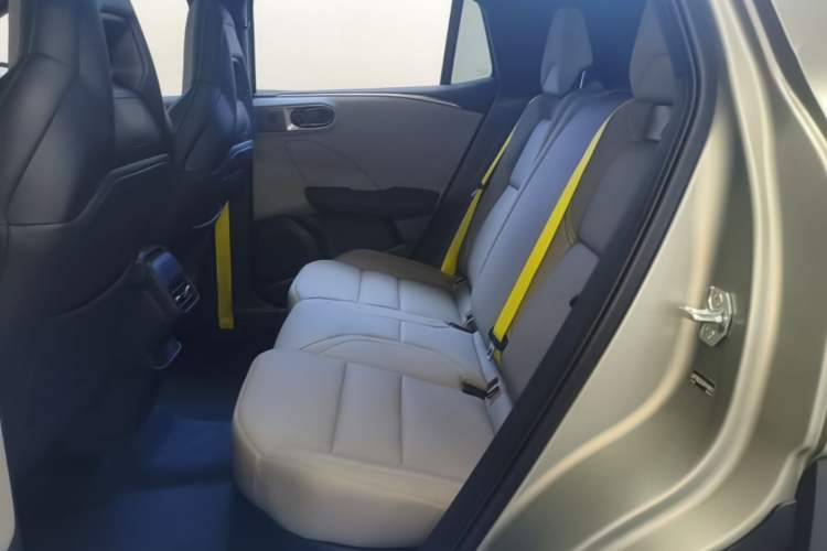 Used Lynk & Co 06 2026 Model Relive 1.5T Ultra Left Rear Seat