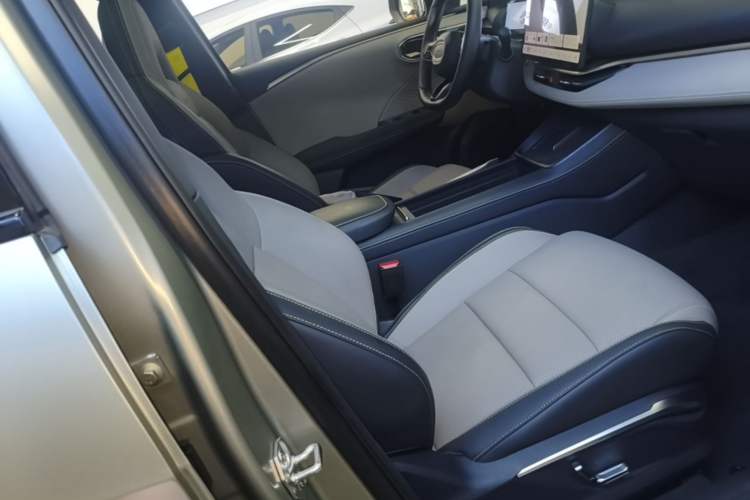 Used Lynk & Co 06 2026 Model Relive 1.5T Ultra Right Front Seat