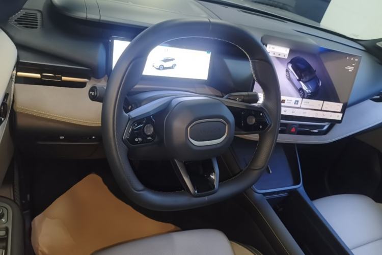 Used Lynk & Co 06 2026 Model Relive 1.5T Ultra Steering Wheel