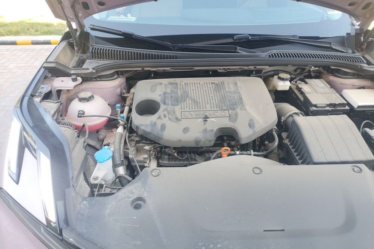 Used Lynk & Co 06 2026 Model Relive 1.5T Ultra Engine Bay Right