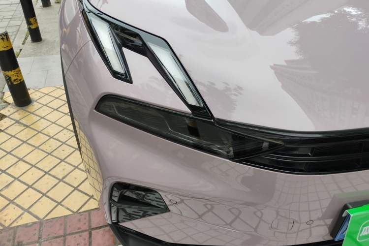 Used Lynk & Co 06 2026 Model Relive 1.5T Ultra Right Front Headlight
