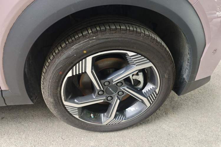 Used Lynk & Co 06 2026 Model Relive 1.5T Ultra Right Front Wheel Hub
