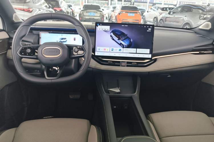Used Lynk & Co 06 2026 Model Relive 1.5T Ultra Center Console