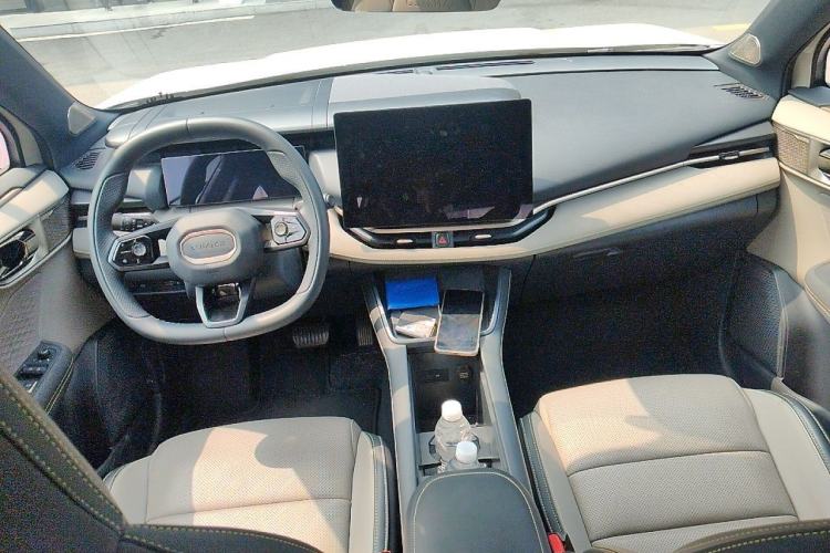 Used Lynk & Co 06 2026 Model Relive 1.5T Ultra Center Console