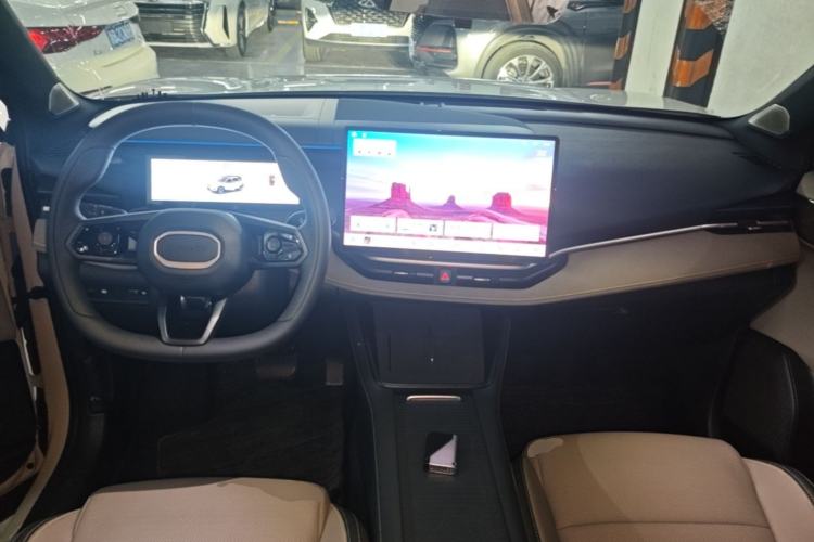 Used Lynk & Co 06 2026 Model Relive 1.5T Ultra Center Console