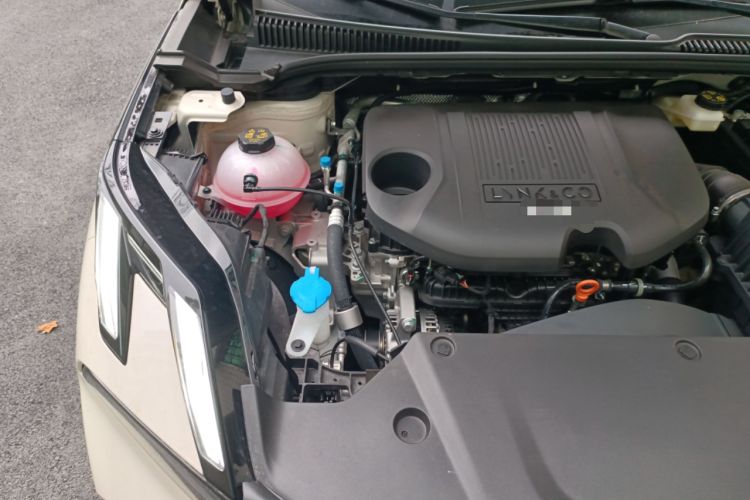 Used Lynk & Co 06 2026 Model Relive 1.5T Ultra Engine Bay Right