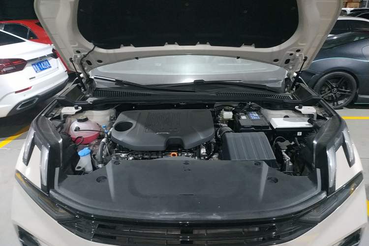 Used Lynk & Co 06 2026 Model Relive 1.5T Ultra Engine Bay