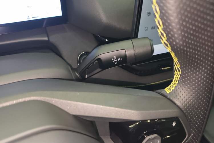 Used Lynk & Co 06 2026 Model Relive 1.5T Ultra Gear Lever