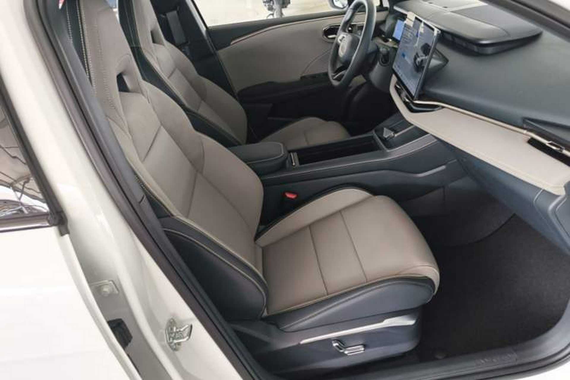 Used Lynk & Co 06 2026 Model Relive 1.5T Ultra Right Front Seat