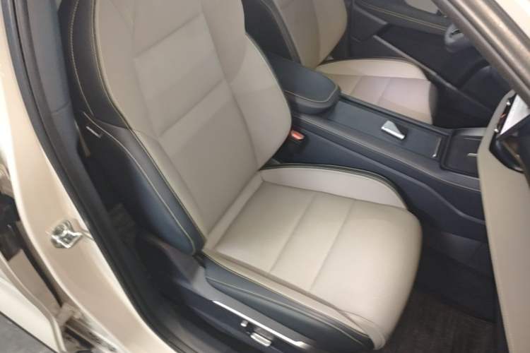 Used Lynk & Co 06 2026 Model Relive 1.5T Ultra Right Front Seat