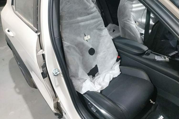 Used Lynk & Co 06 2026 Model Relive 1.5T Ultra Right Front Seat