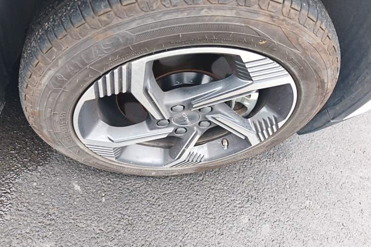 Used Lynk & Co 06 2026 Model Relive 1.5T Max Right Front Wheel Hub