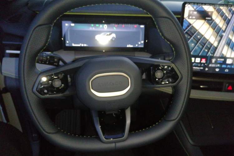 Used Lynk & Co 06 2026 Model Relive 1.5T Ultra Steering Wheel
