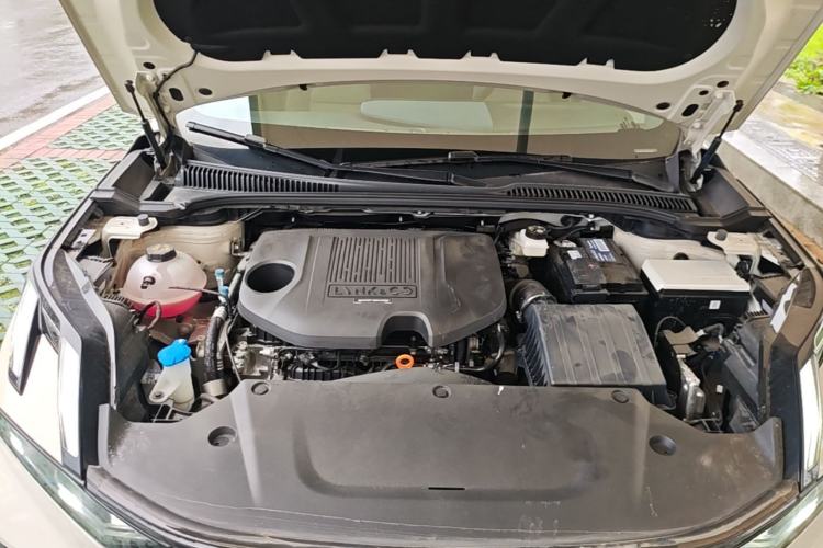 Used Lynk & Co 06 2026 Model Relive 1.5T Ultra Engine Bay