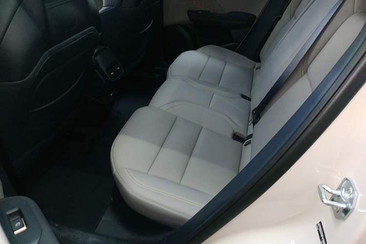 Used Lynk & Co 06 2026 Model Relive 1.5T Ultra Interior 4