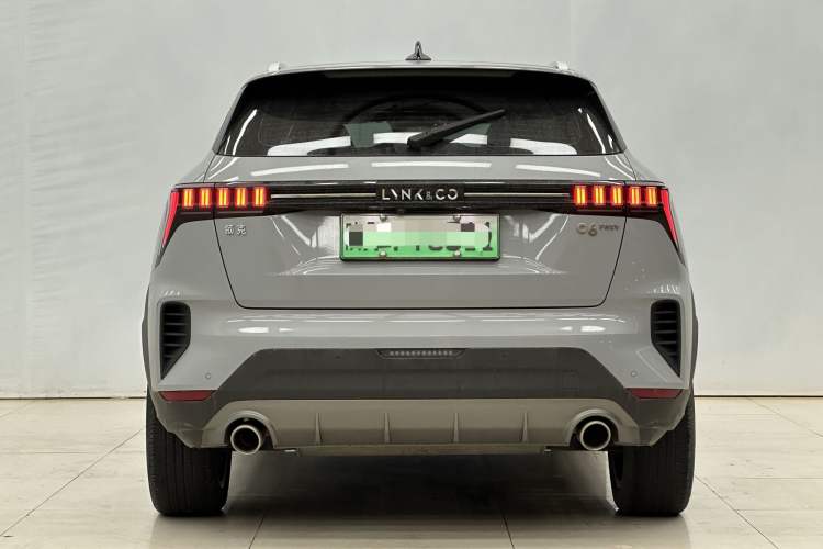 Used Lynk & Co 06 EM-P 2022 PHEV 84 km Range Pro Version Exterior 10