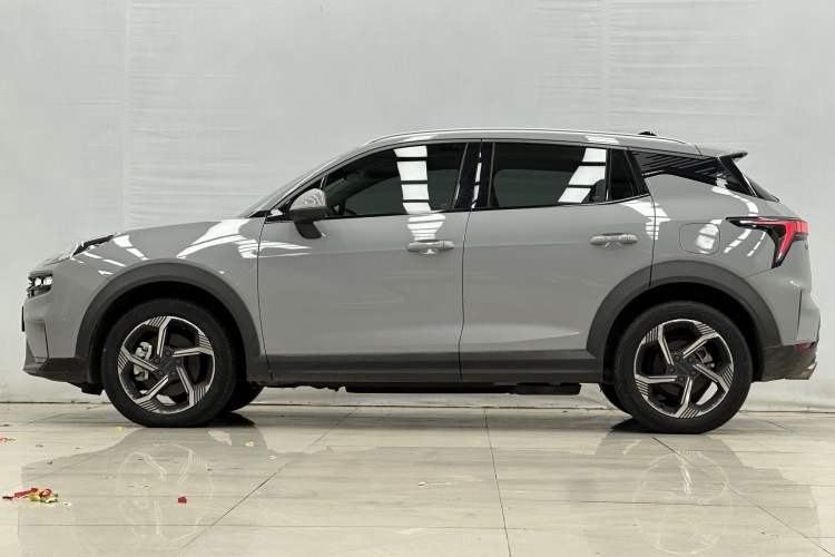 Used Lynk & Co 06 EM-P 2022 PHEV 84 km Range Pro Version Exterior 3
