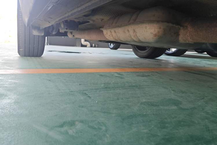 Used Lynk & Co 06 EM-P 2022 PHEV 84 km Range Pro Version Right Side Sill