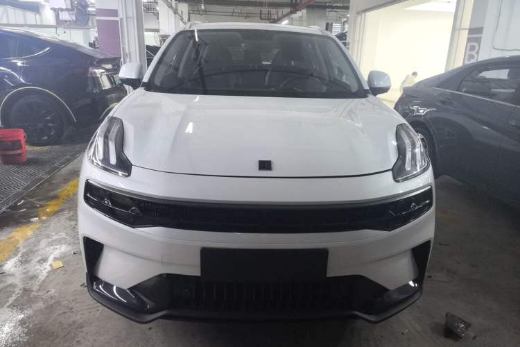 Used Lynk & Co 06 EM-P 2023 1.5T Remix PHEV Pro Exterior 1