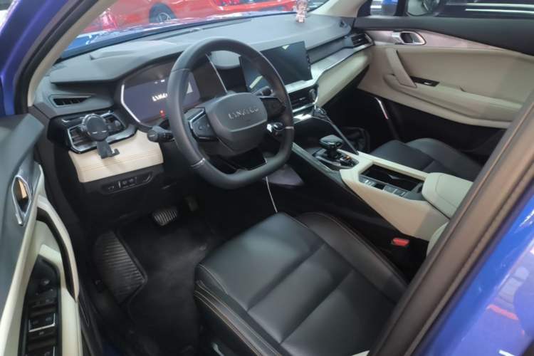 Used Lynk & Co 06 EM-P 2020 PHEV Plus Driver Seat