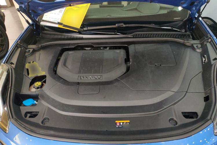 Used Lynk & Co 06 EM-P 2020 PHEV Plus Engine Bay
