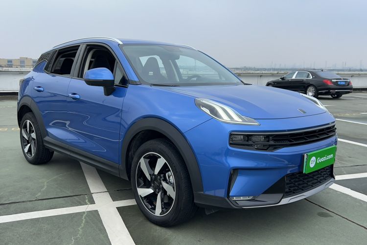 Used Lynk & Co 06 EM-P 2020 PHEV Plus Exterior 8